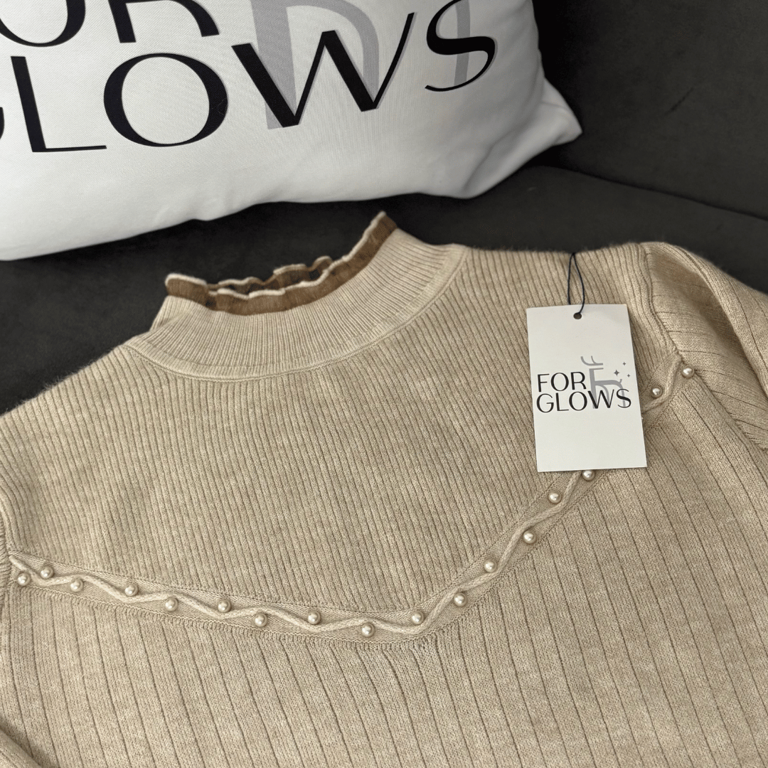 Women's Fuzzy Clarice Collar Sweater