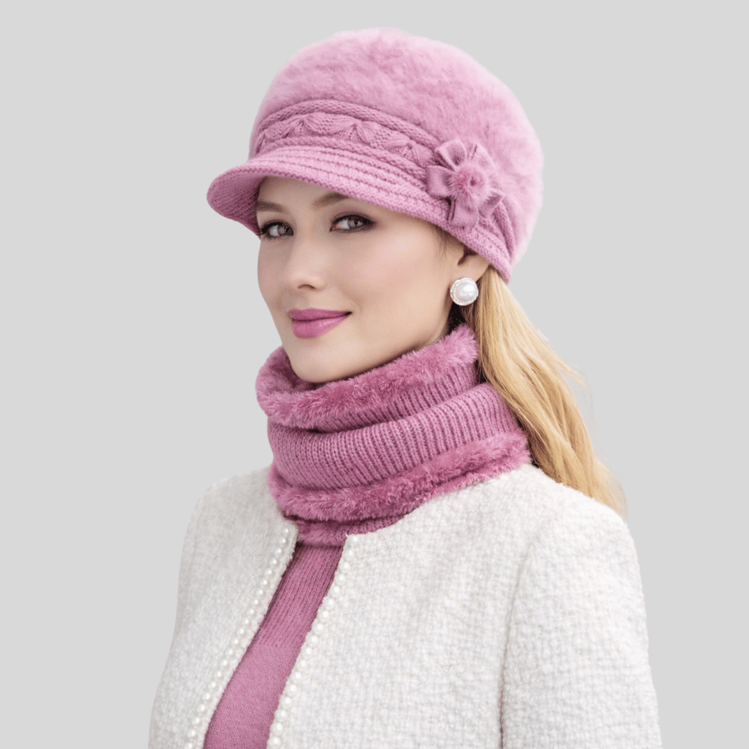 Fur-Lined Women's Hat and Collar Kit